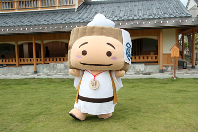 エア着ぐるみ:湯巡権三